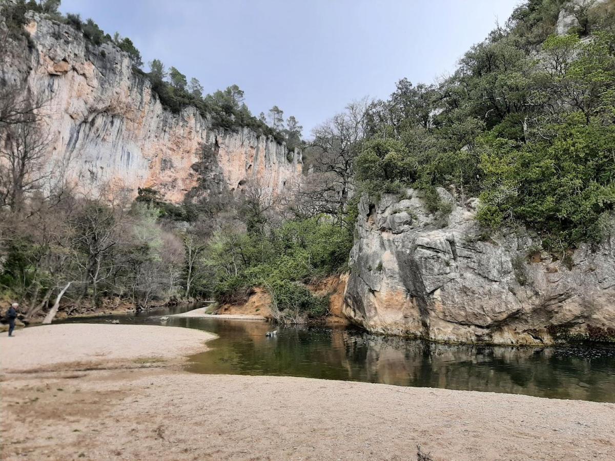 Une Chambre En Provence Correns Екстер'єр фото